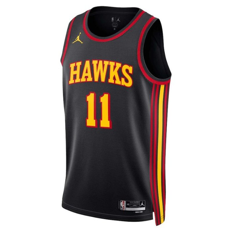 trae-young-atlanta-hawks-2023-statement-edition-nba-jersey-black-2